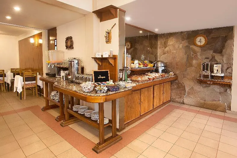 ***  Hotel Carollo Мендоса Аргентина